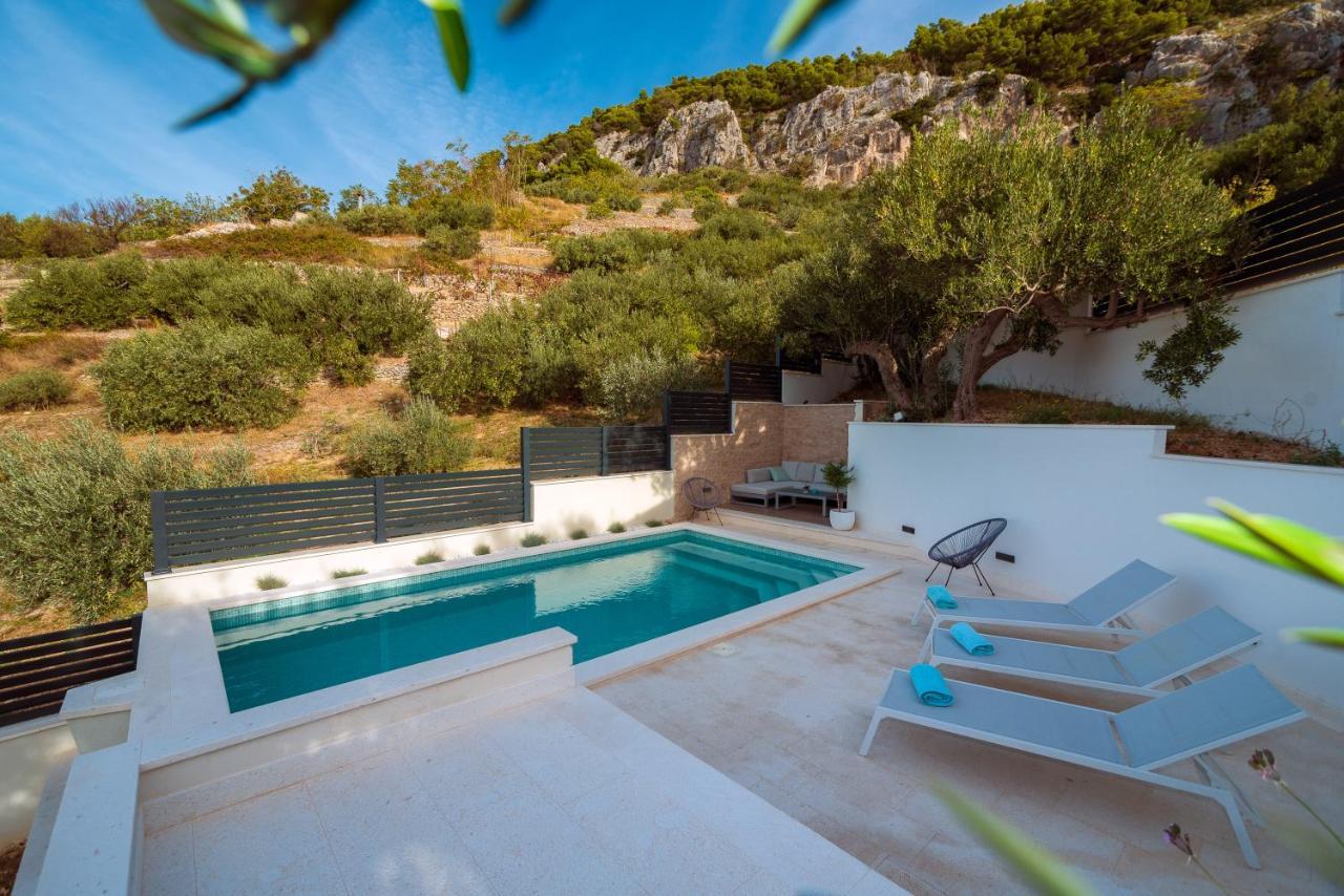 Villa Vruja Pisak Exteriör bild